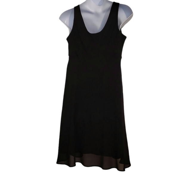 Sleeveless black midi dress - Picture 2 of 3